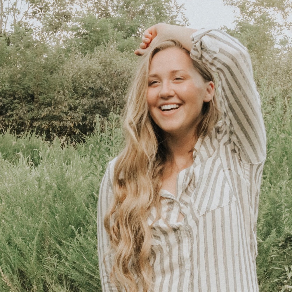 Meet your Posher, Abigail